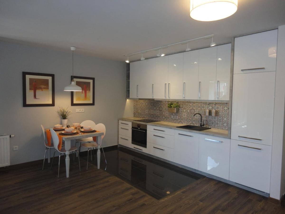 Apartament Nad Wisla Krakau Exterior foto