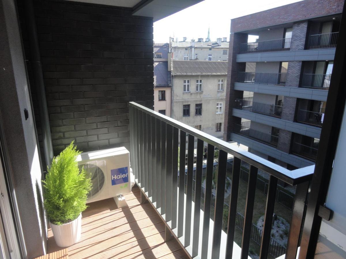 Apartament Nad Wisla Krakau Exterior foto